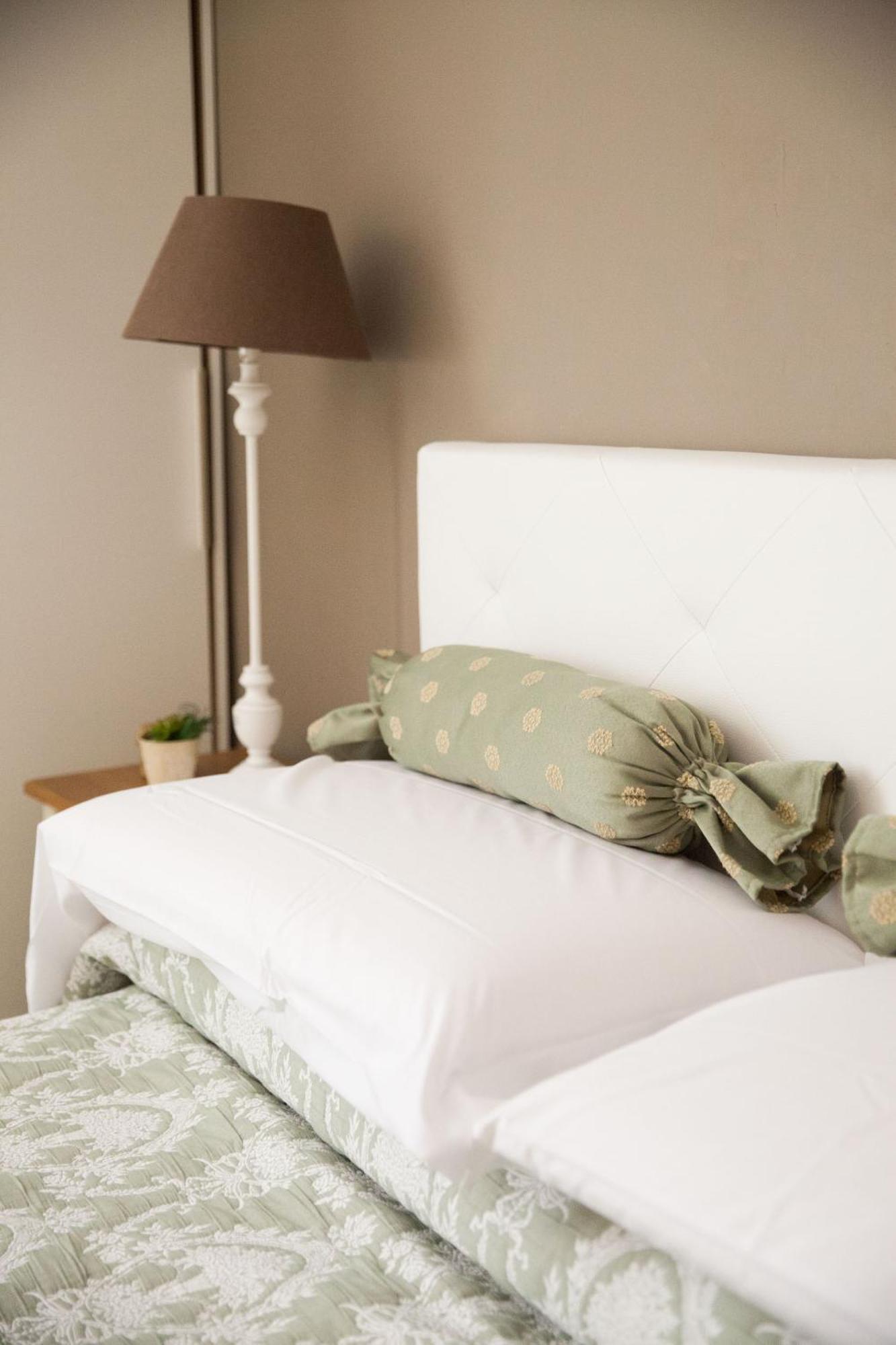 Hotel Tina Diano Marina Bagian luar foto